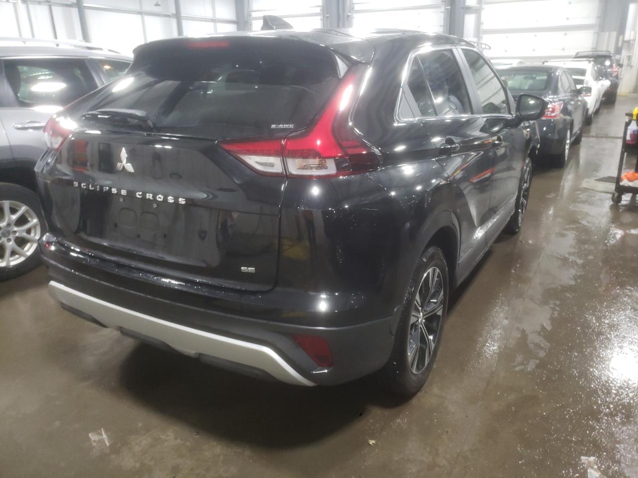 Photo 4 from auction – 2022 MITSUBISHI ECLIPSE CR with VIN JA4ATWAA7NZ002525