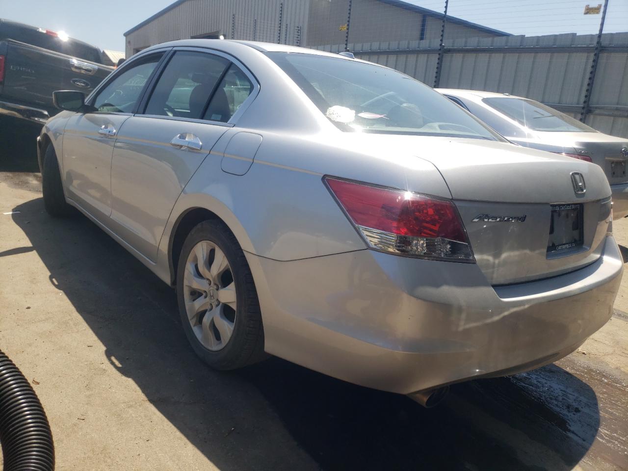 Photo 15 from auction – 2009 HONDA ACCORD EXL with VIN 1HGCP36869A033987