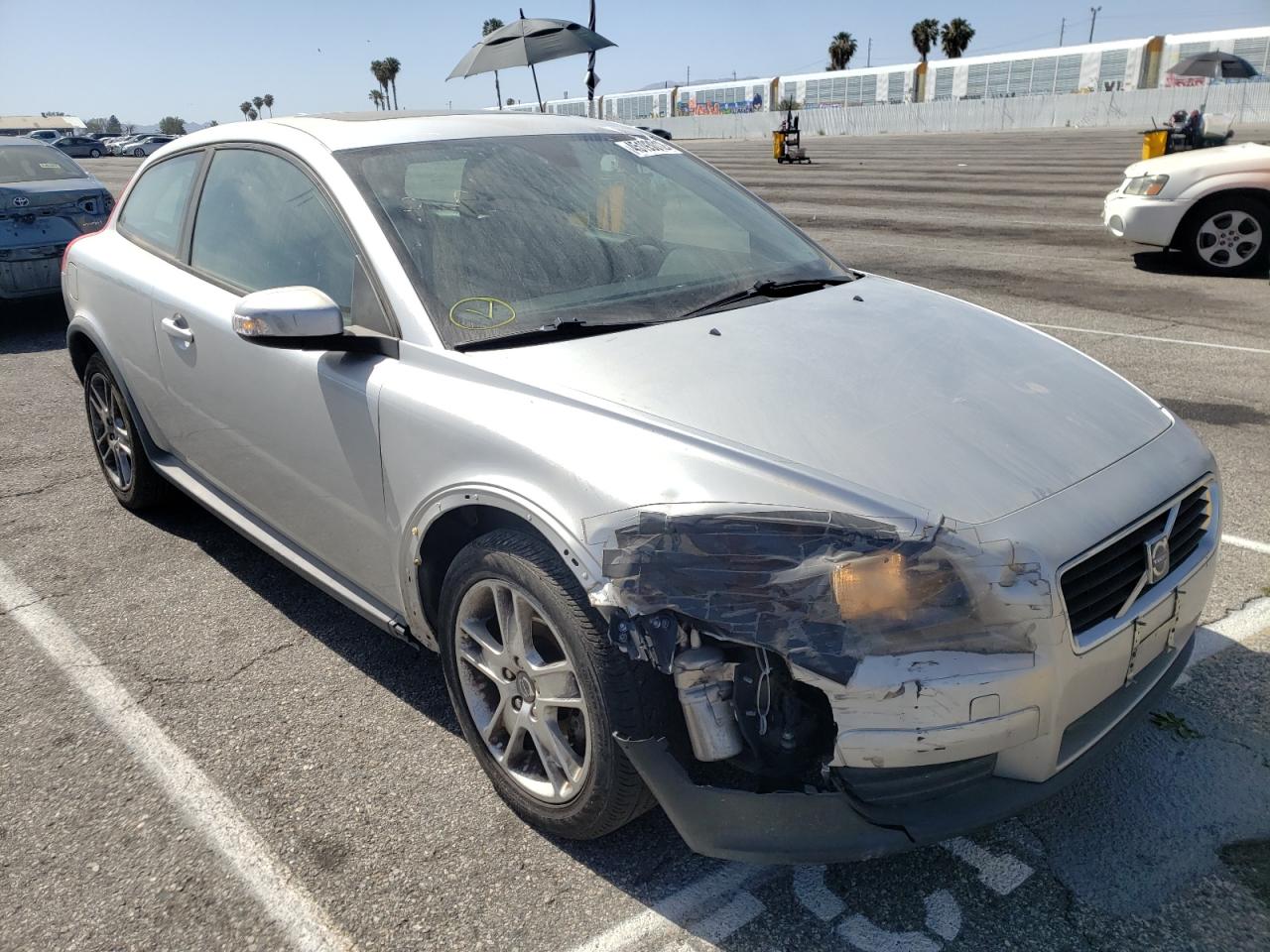 VOLVO C30 T5 2008 with VIN YV1MK672082062871 - Photo from auction