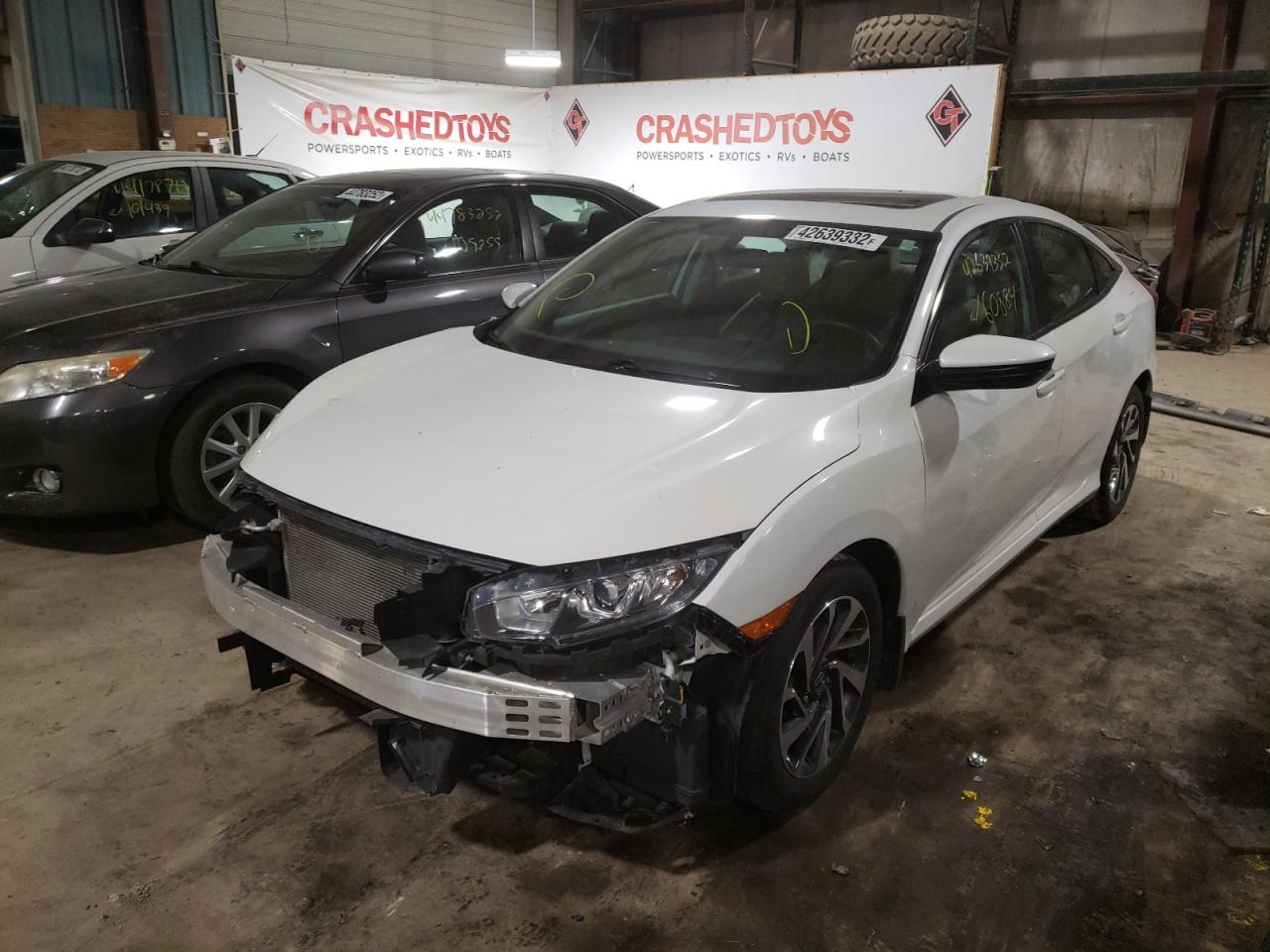 Photo 2 from auction – 2016 HONDA CIVIC EX with VIN 19XFC2F72GE097494