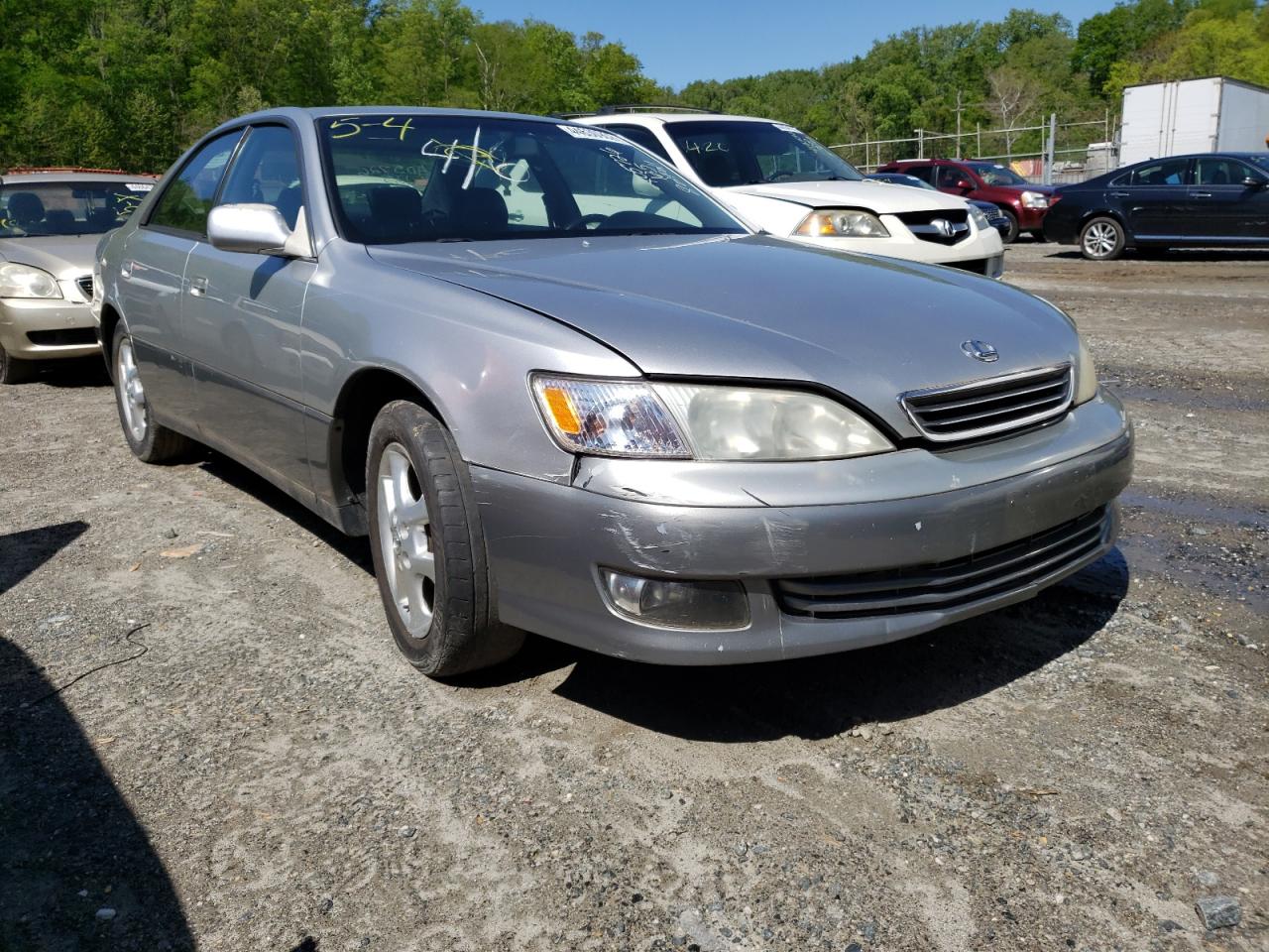 LEXUS ES 300 2000 with VIN JT8BF28G5Y5086696 - Photo from auction