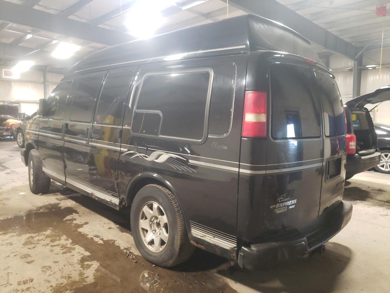 Photo 3 from auction – 2003 CHEVROLET EXPRESS G1 with VIN 1GBFH15T031232337