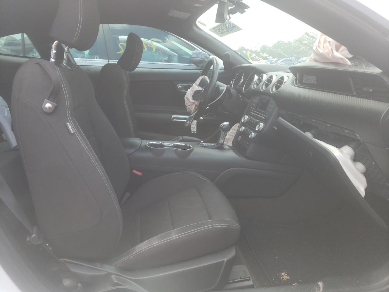 Photo 5 from auction – 2015 FORD MUSTANG with VIN 1FA6P8AM3F5406829