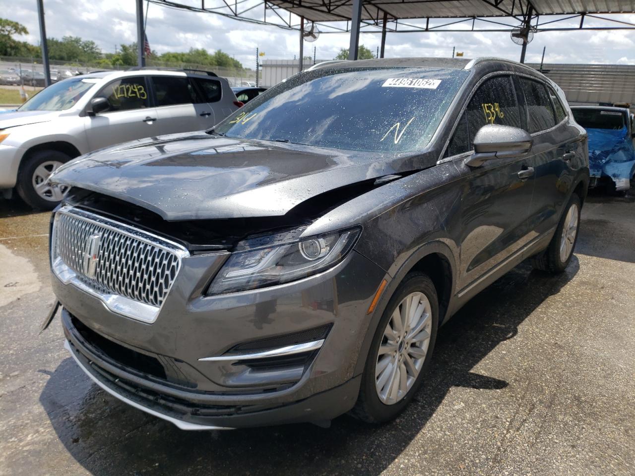 Foto 2 de la subasta – 2019 LINCOLN MKC con VIN 5LMCJ1C92KUL18894