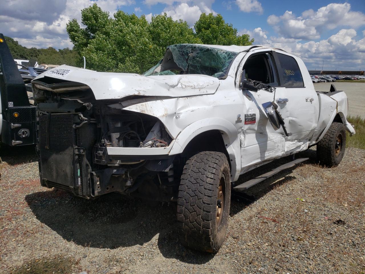 Photo 2 from auction – 2012 DODGE RAM 2500 L with VIN 3C6UD5NL8CG270848