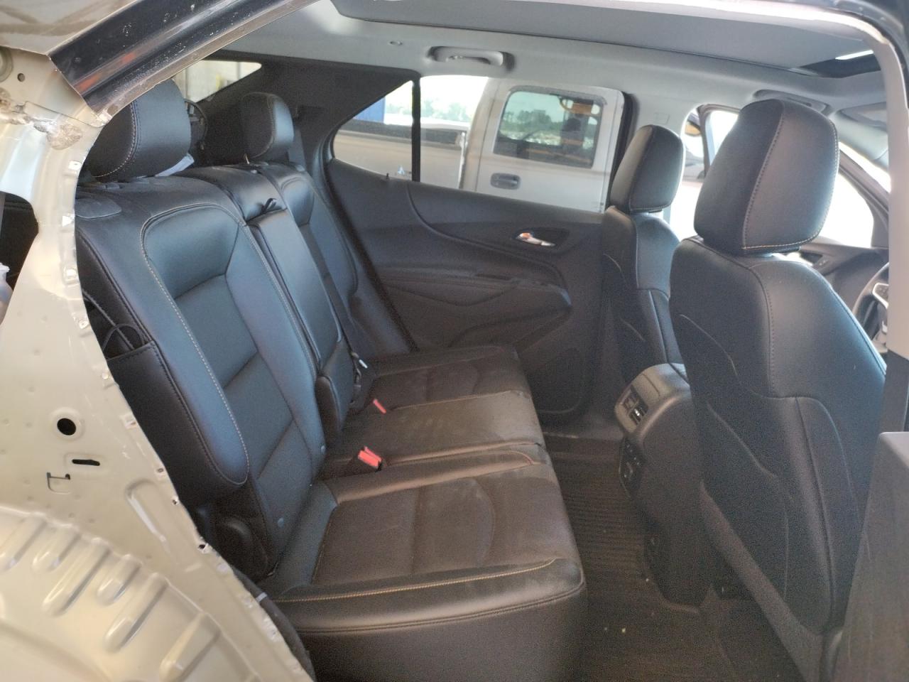 Photo 6 from auction – 2020 CHEVROLET EQUINOX PR with VIN 3GNAXPEX0LS528298