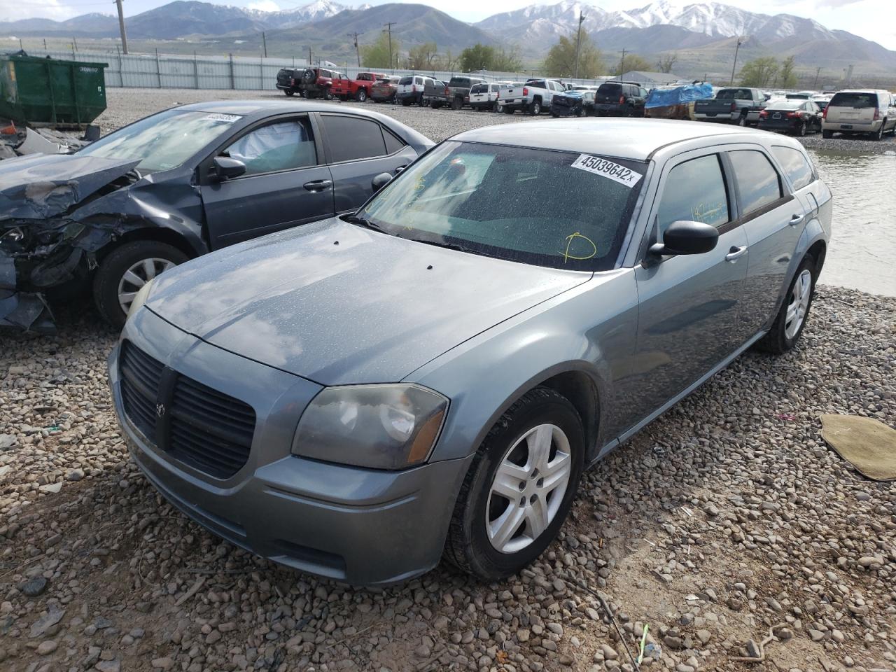 Photo 2 from auction – 2006 DODGE MAGNUM SE with VIN 2D4FV47T16H260403