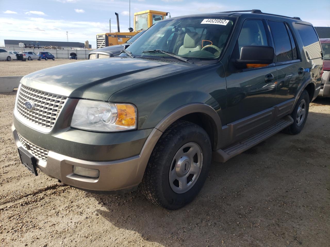Photo 2 from auction – 2003 FORD EXPEDITION with VIN 1FMFU18L03LB70196