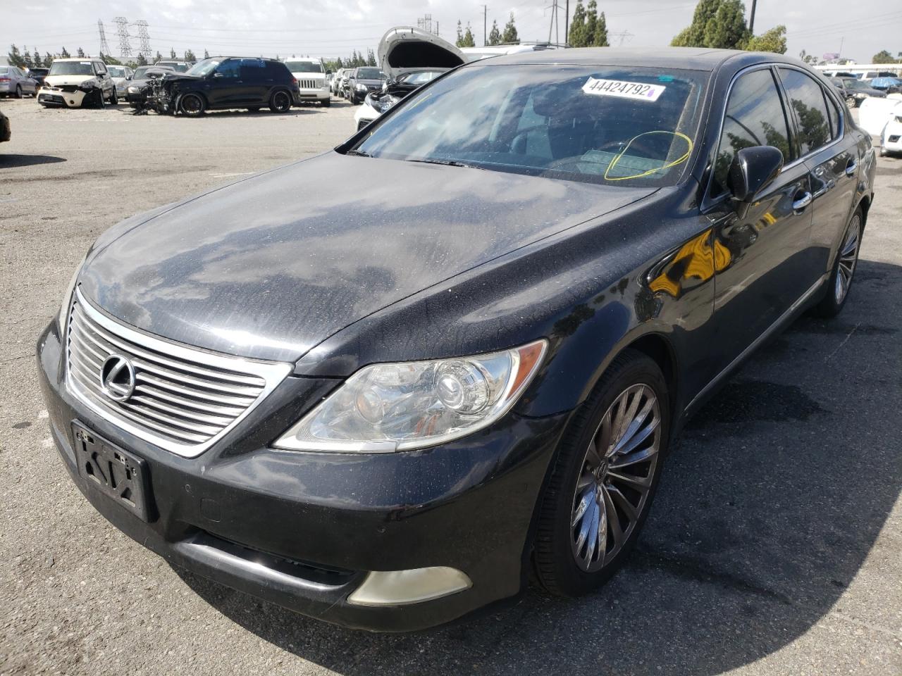 Photo 2 from auction – 2007 LEXUS LS 460 with VIN JTHBL46F775043538