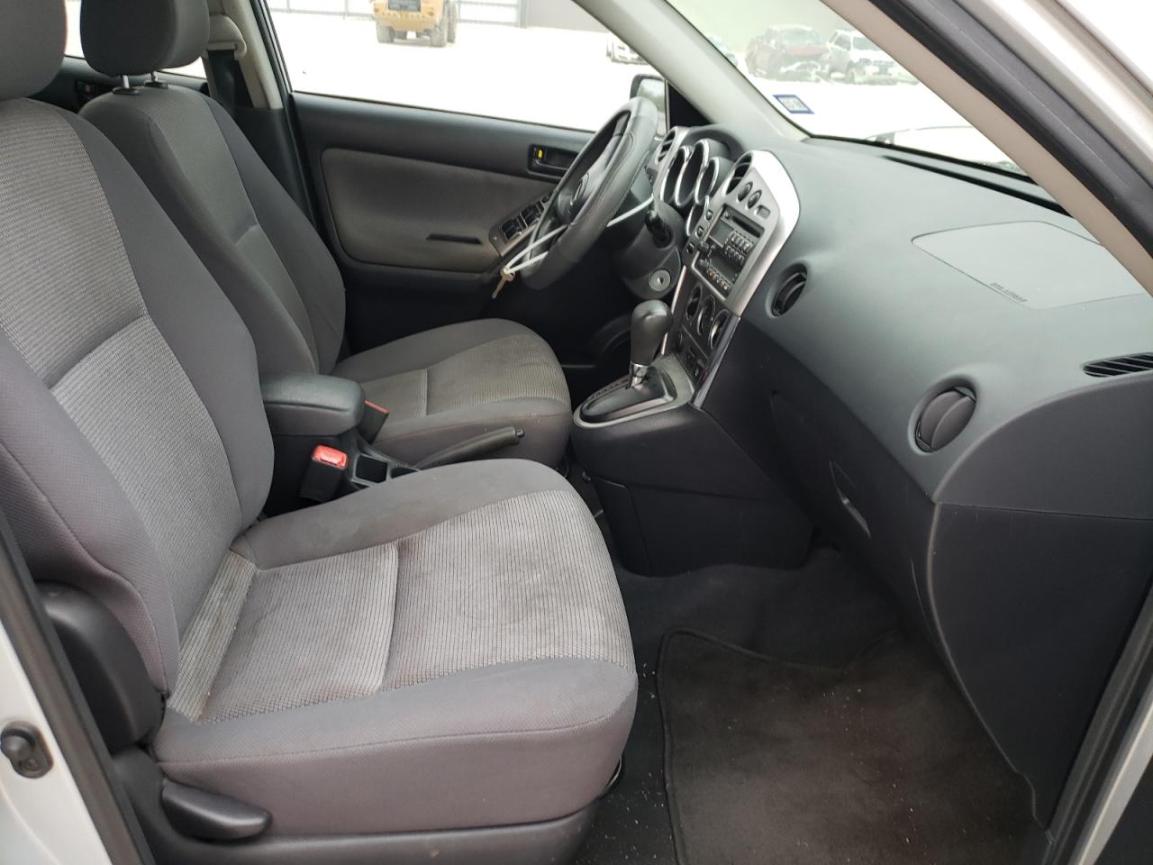 Photo 5 from auction – 2006 PONTIAC VIBE with VIN 5Y2SL65886Z417338