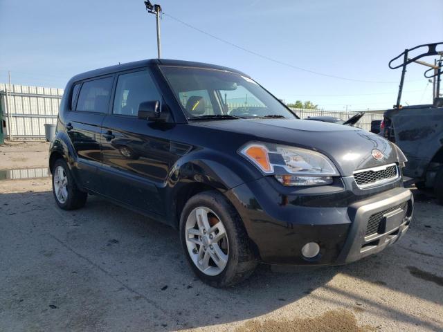 KIA SOUL + 2011 with VIN KNDJT2A21B7235606 - Photo from auction