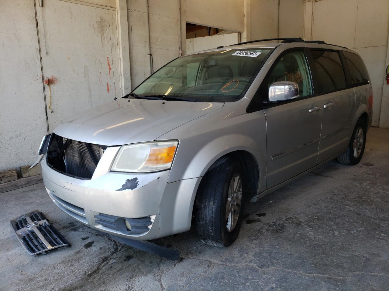 Photo 14 from auction – 2008 DODGE GRAND CARA with VIN 2D8HN54X38R645429