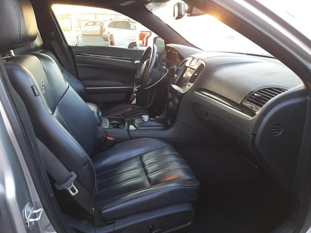 Photo 5 from auction – 2018 CHRYSLER 300 S with VIN 2C3CCABGXJH243501