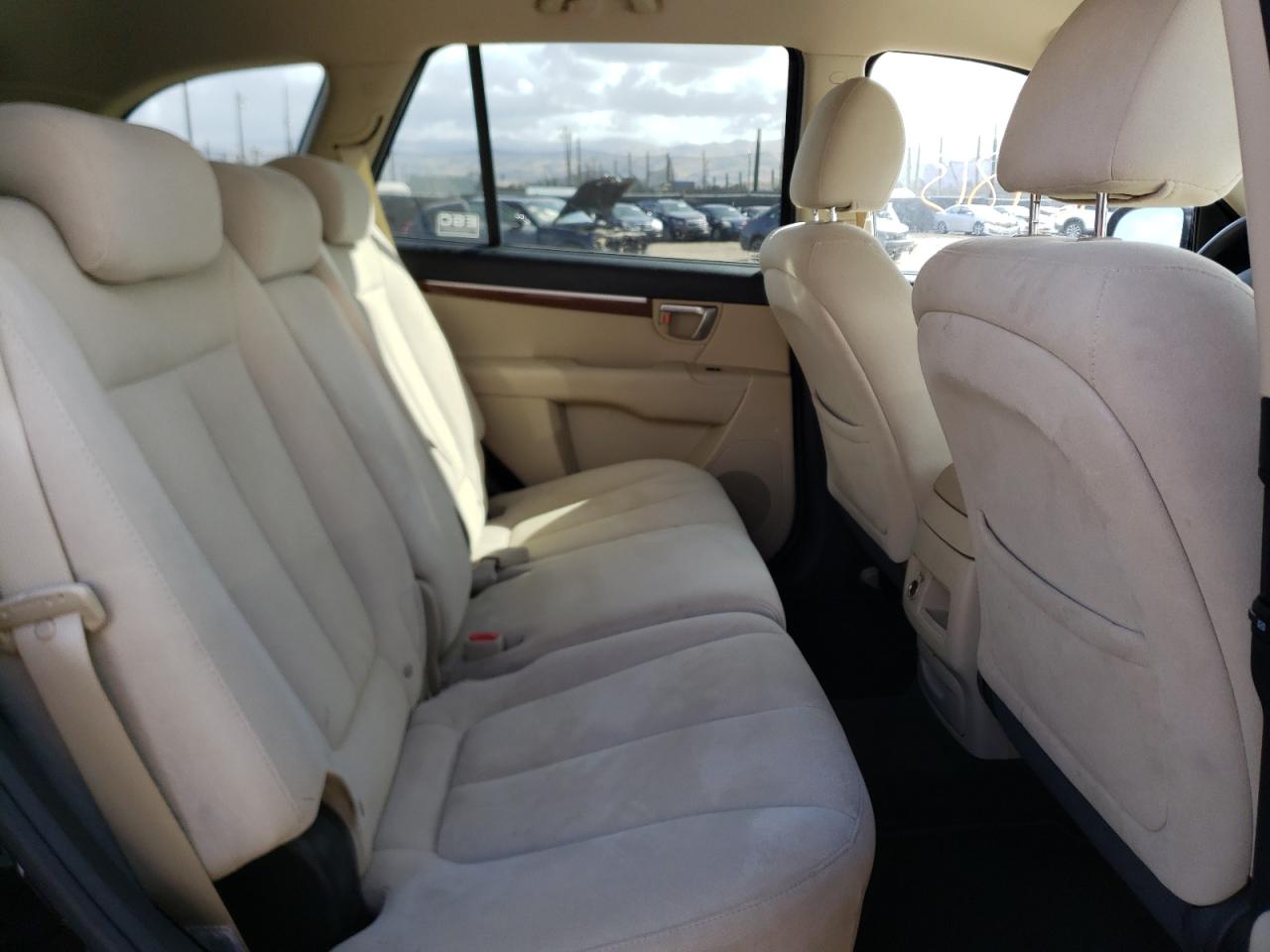 Photo 6 from auction – 2008 HYUNDAI SANTA FE G with VIN 5NMSG13D58H213451