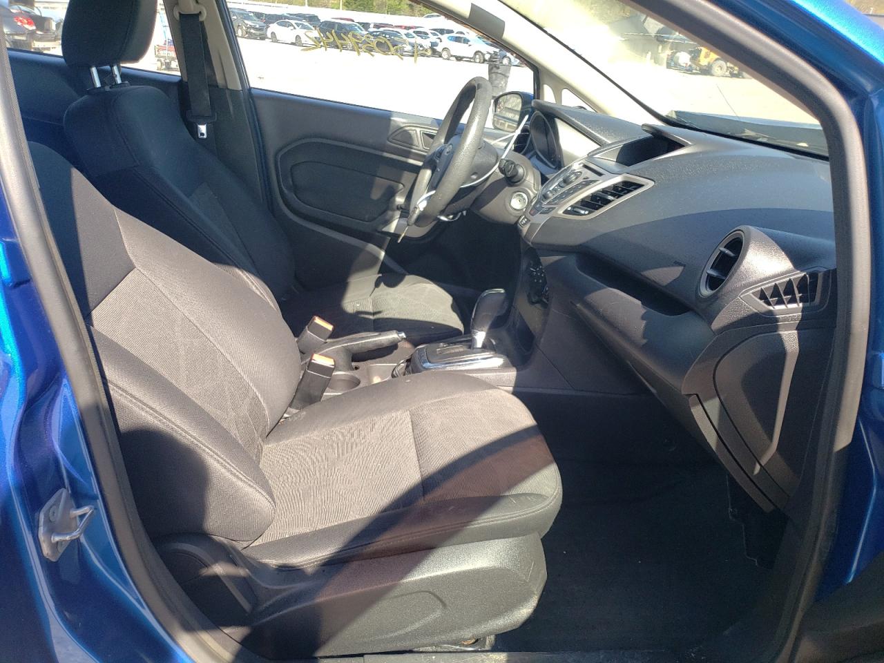Photo 5 from auction – 2011 FORD FIESTA SE with VIN 3FADP4EJXBM238725