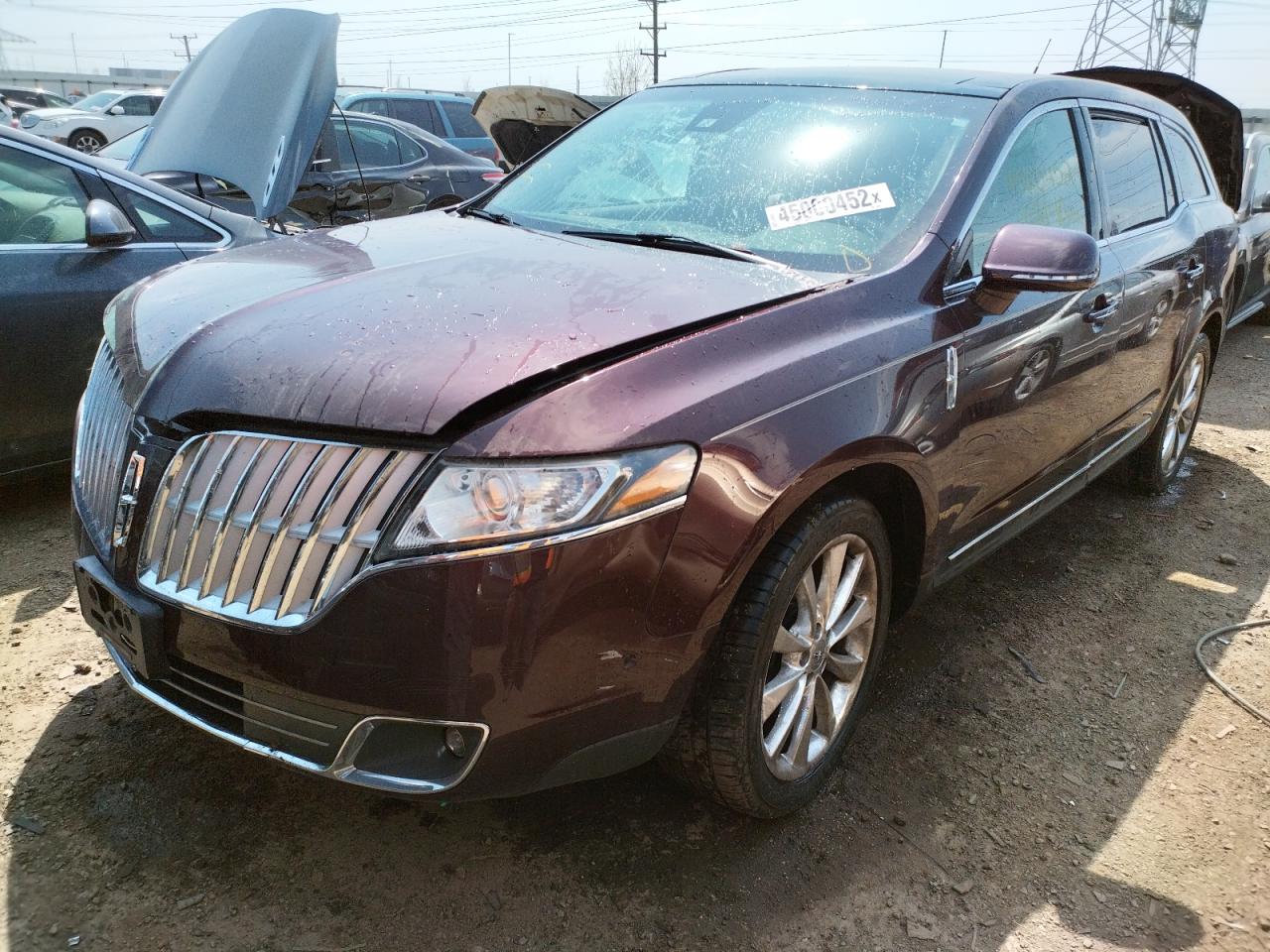 Photo 2 from auction – 2011 LINCOLN MKT with VIN 2LMHJ5AT3BBJ54662