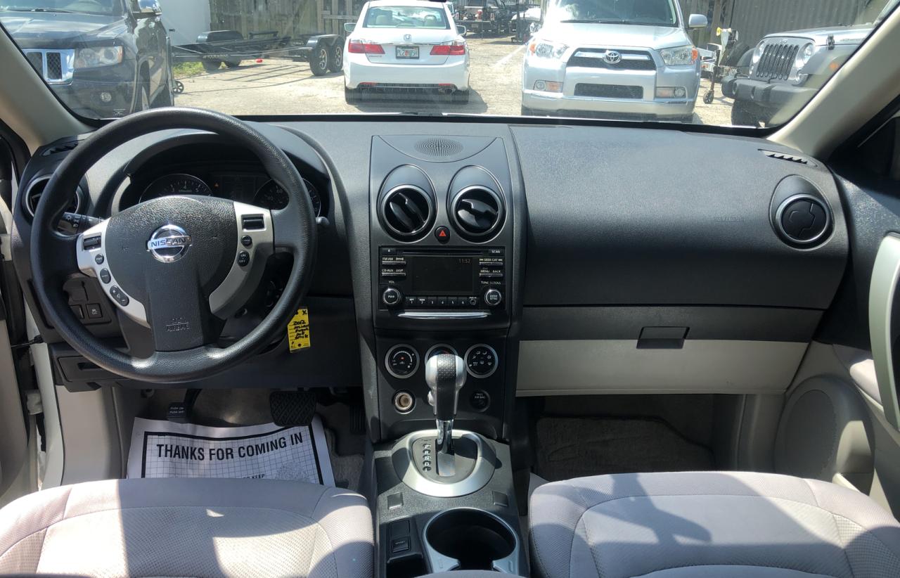 Photo 9 from auction – 2012 NISSAN ROGUE S with VIN JN8AS5MT0CW285448