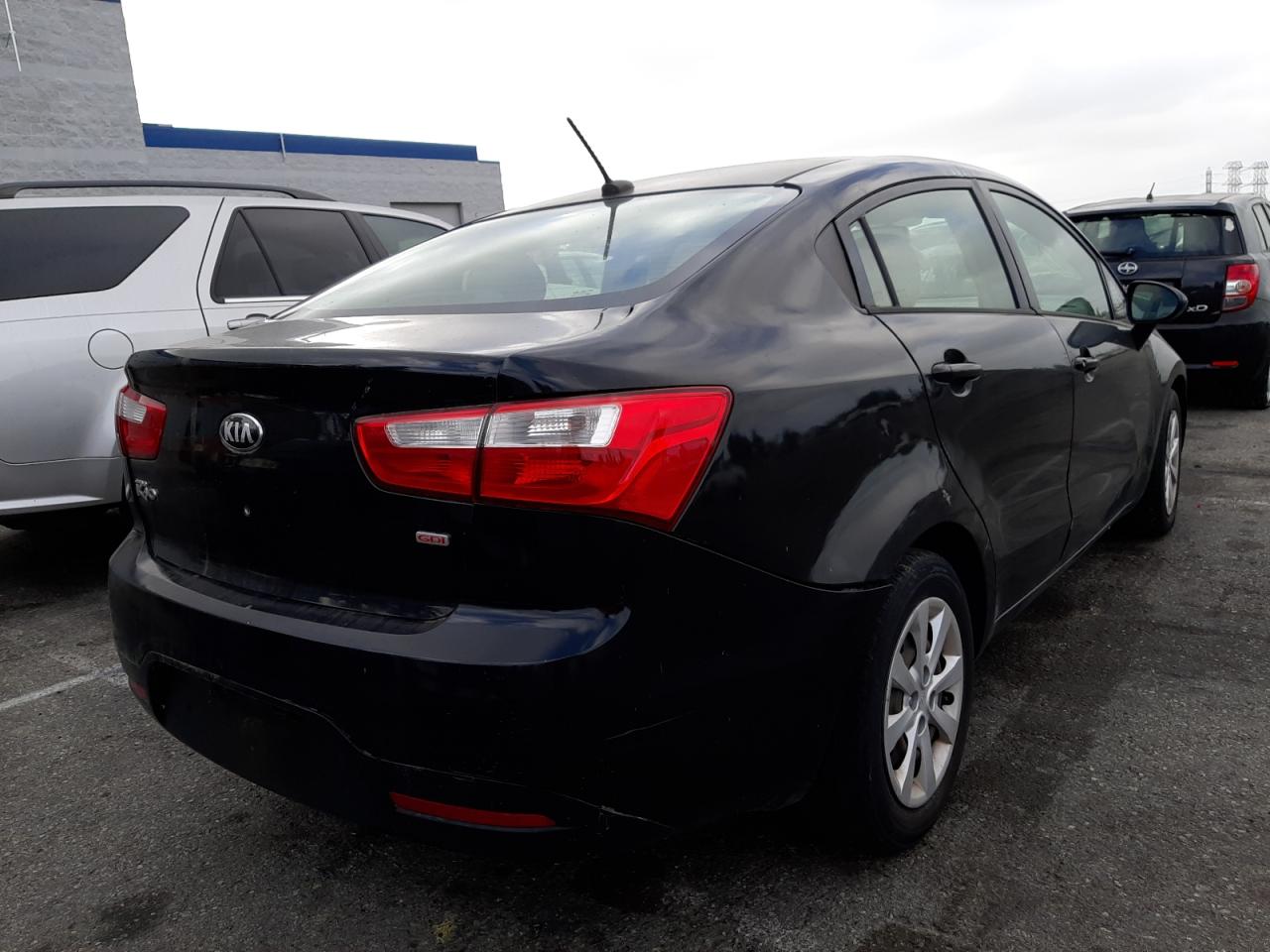Photo 4 from auction – 2013 KIA RIO LX with VIN KNADM4A30D6287538