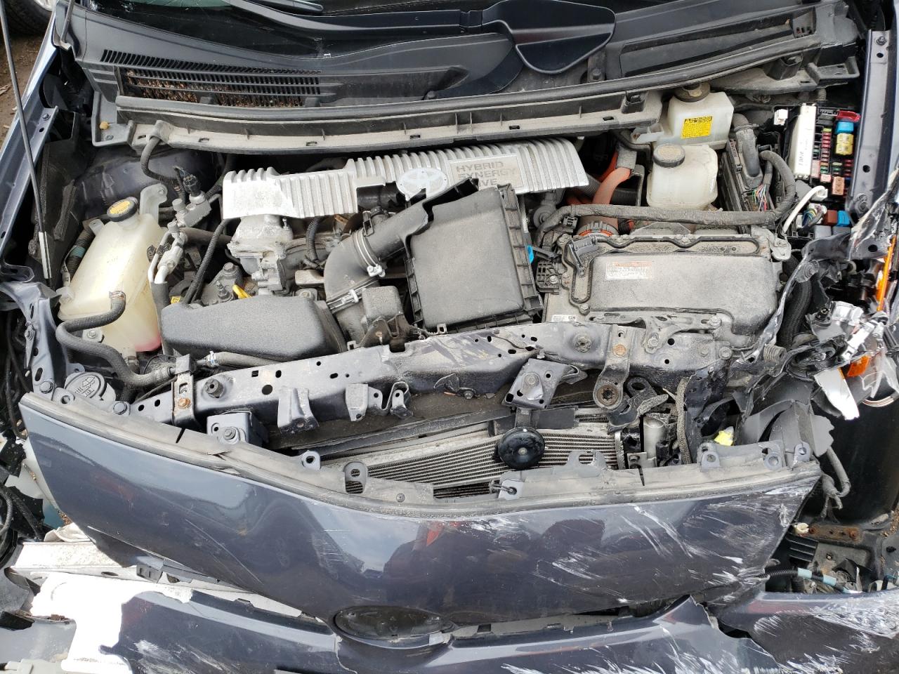 Photo 7 from auction – 2013 TOYOTA PRIUS with VIN JTDKN3DU4D1696452