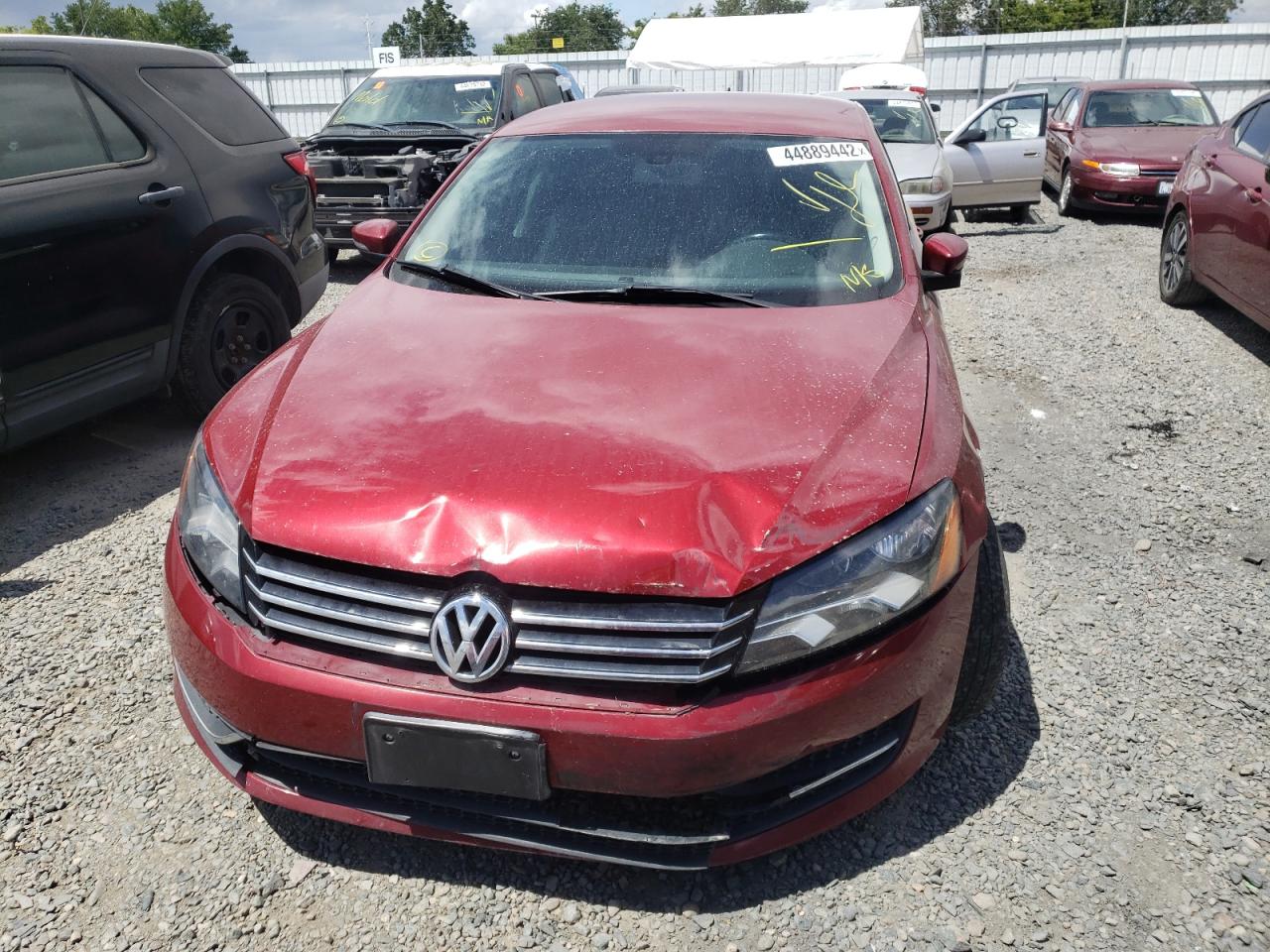 Photo 9 from auction – 2015 VOLKSWAGEN PASSAT S with VIN 1VWAT7A30FC089554