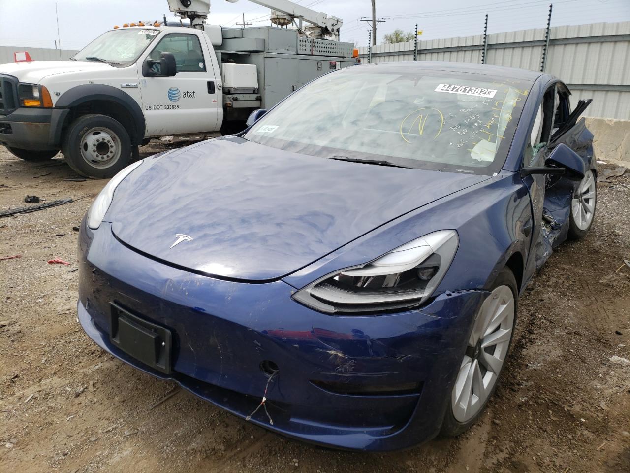 Photo 2 from auction – 2022 TESLA MODEL 3 with VIN 5YJ3E1EA7NF190846