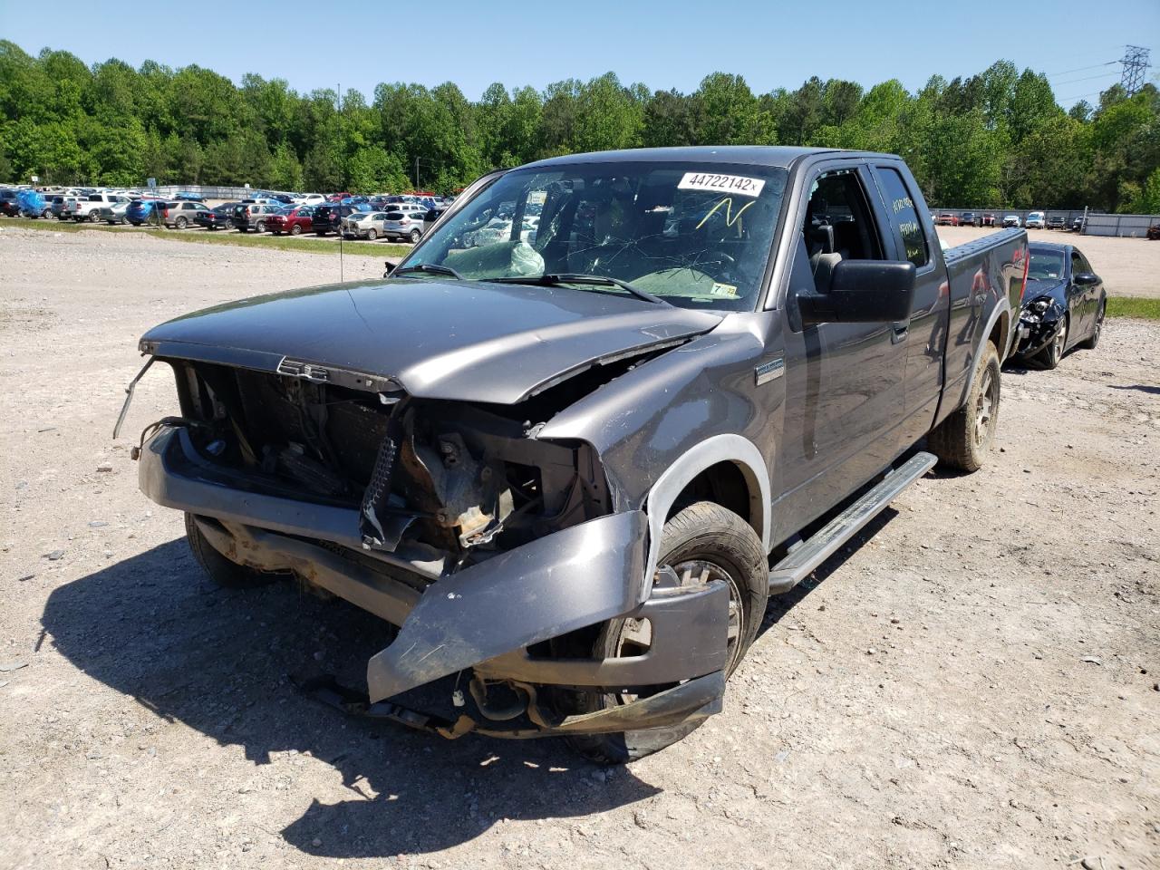Photo 2 from auction – 2005 FORD F150 with VIN 1FTPX14595FB44897