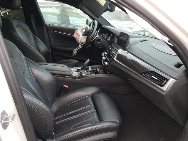 Photo 5 from auction – 2017 BMW 540 I with VIN WBAJE5C39HG913557
