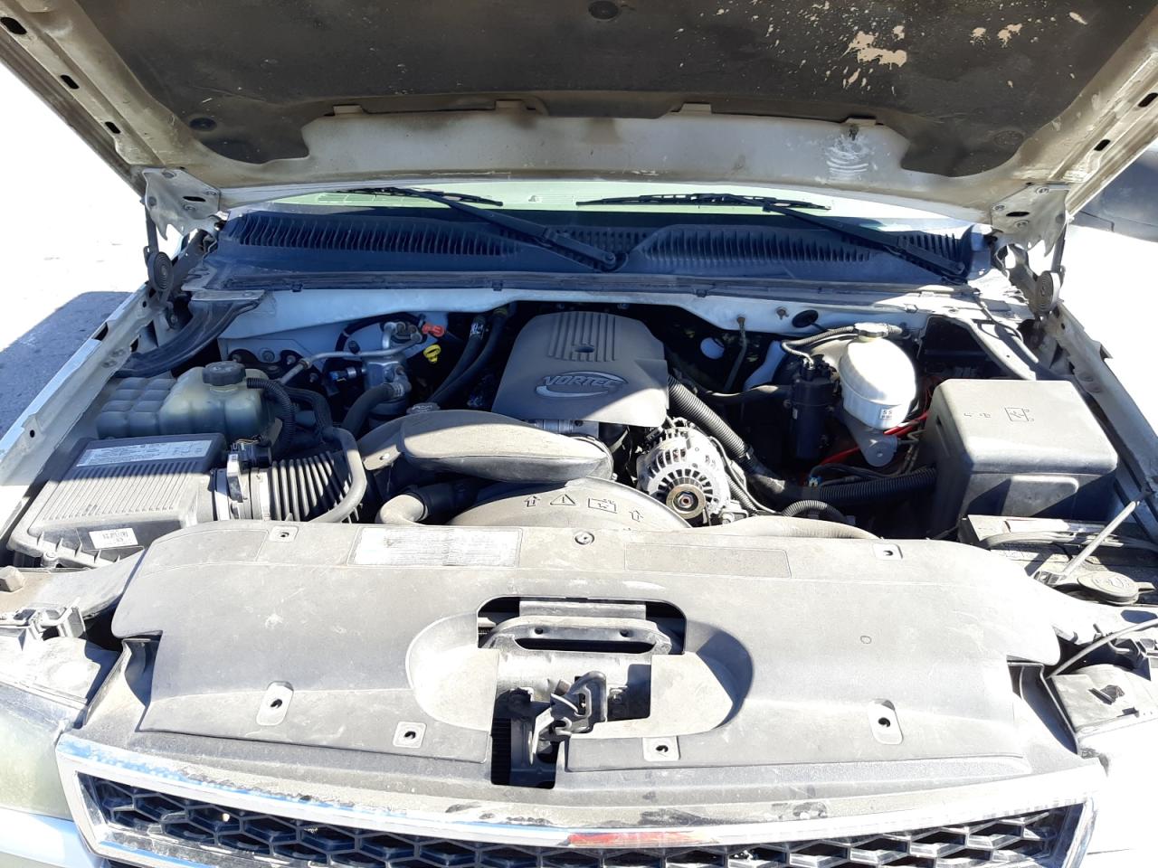 Photo 7 from auction – 2004 CHEVROLET SILVERADO with VIN 2GCEK19TX41257907