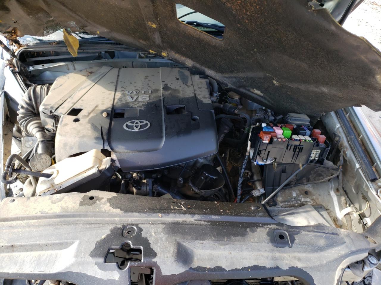 Photo 7 from auction – 2003 TOYOTA 4RUNNER SR with VIN JTEZU14R230003105
