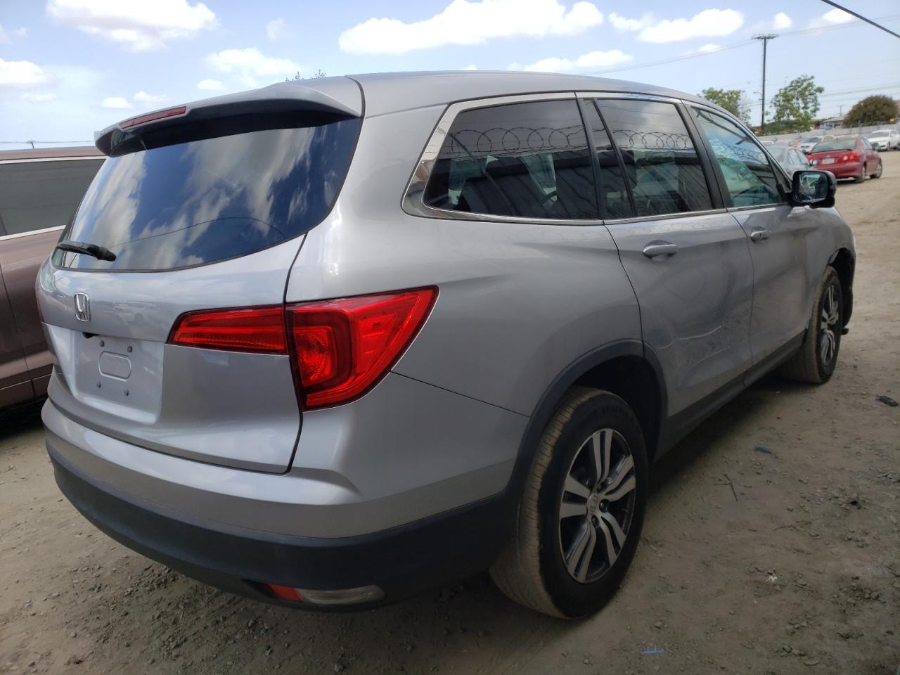 Photo 4 from auction – 2018 HONDA PILOT EXL with VIN 5FNYF5H50JB027104