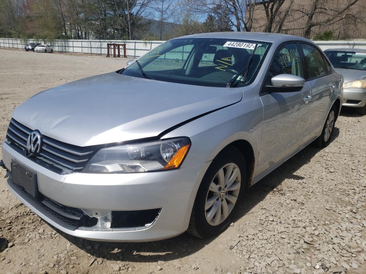 Photo 2 from auction – 2013 VOLKSWAGEN PASSAT with VIN 1VWAP7A30DC065384