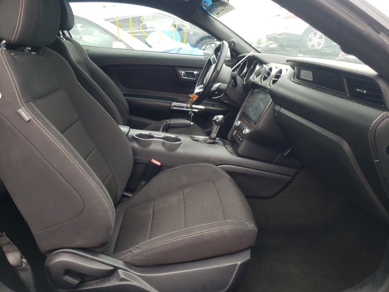 Photo 5 from auction – 2016 FORD MUSTANG with VIN 1FA6P8AM6G5264915