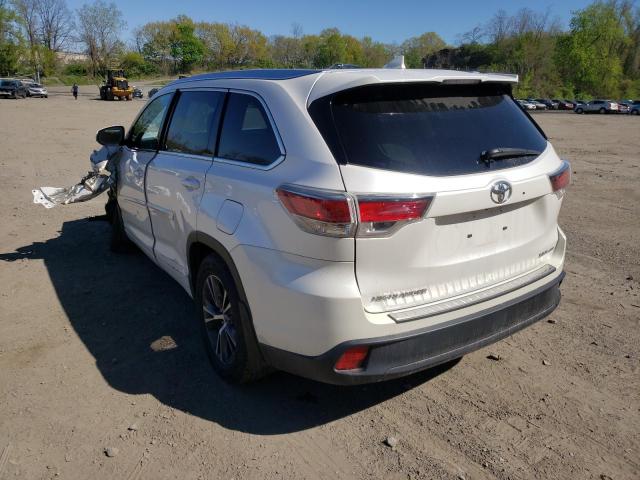 Photo 3 from auction – 2016 TOYOTA HIGHLANDER with VIN 5TDJKRFH6GS244534