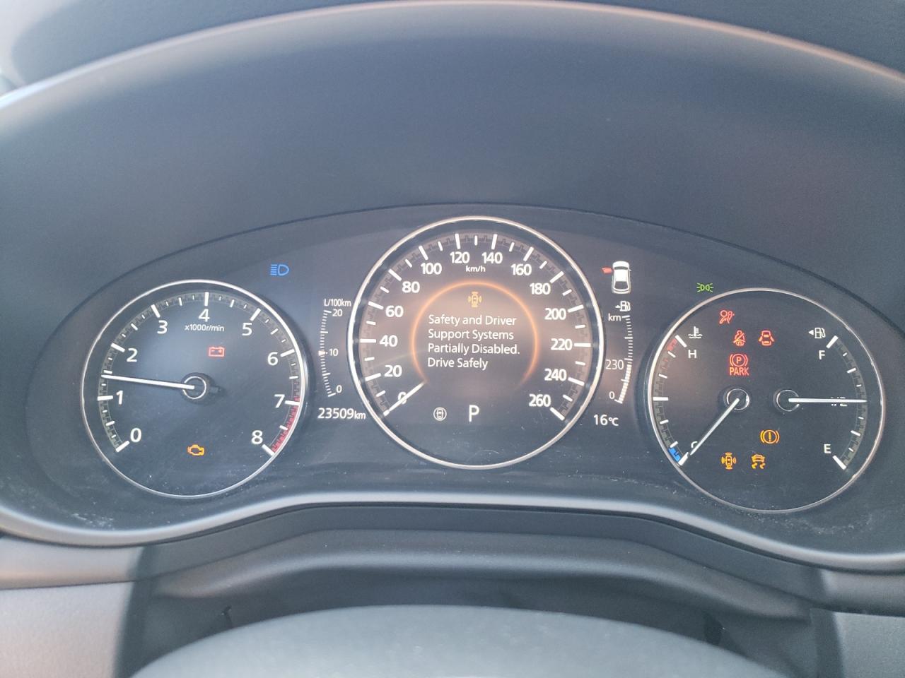 Photo 8 from auction – 2020 MAZDA 3 GX with VIN JM1BPAK77L1176014