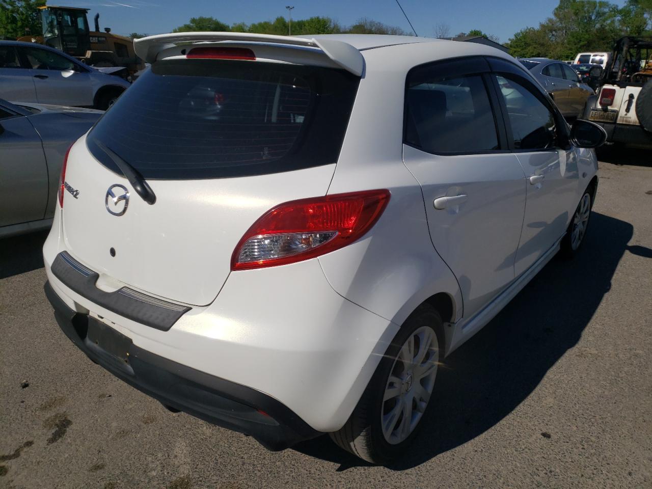 Photo 4 from auction – 2012 MAZDA MAZDA2 with VIN JM1DE1KZ7C0151751