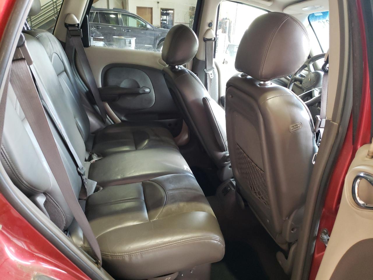 Photo 6 from auction – 2001 CHRYSLER PT CRUISER with VIN 3C8FY4BB01T563707