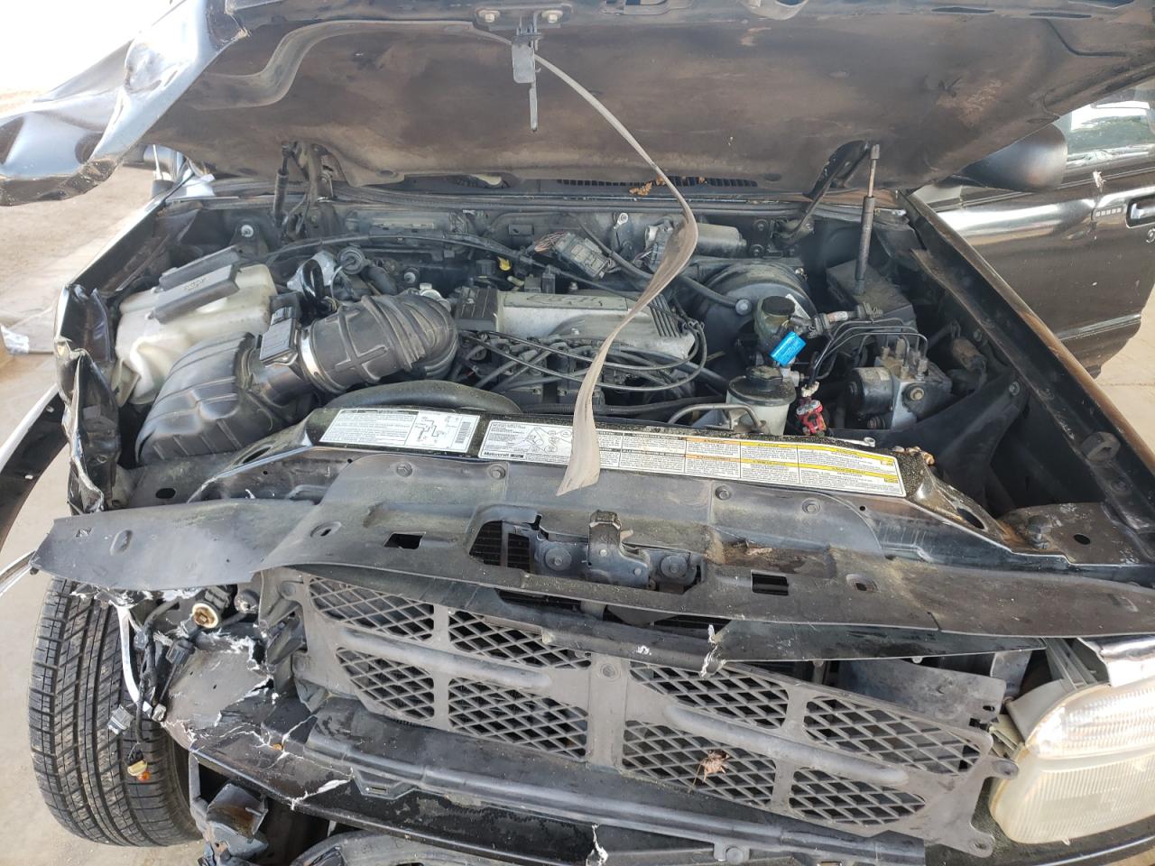 Photo 7 from auction – 2000 FORD EXPLORER E with VIN 1FMDU64P6YZA34978