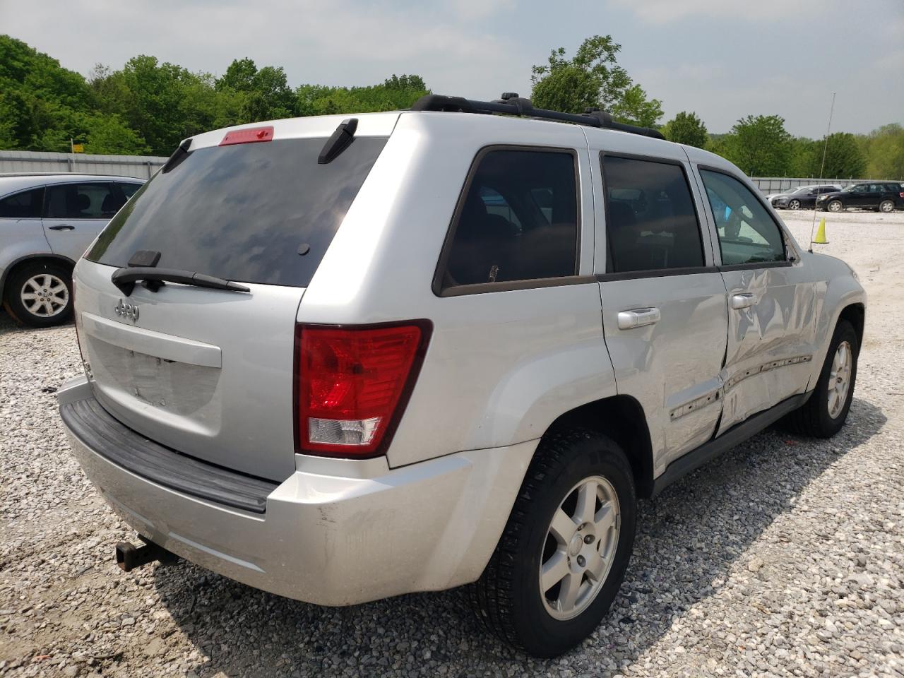 Photo 4 from auction – 2010 JEEP GRAND CHER with VIN 1J4PR4GKXAC131899