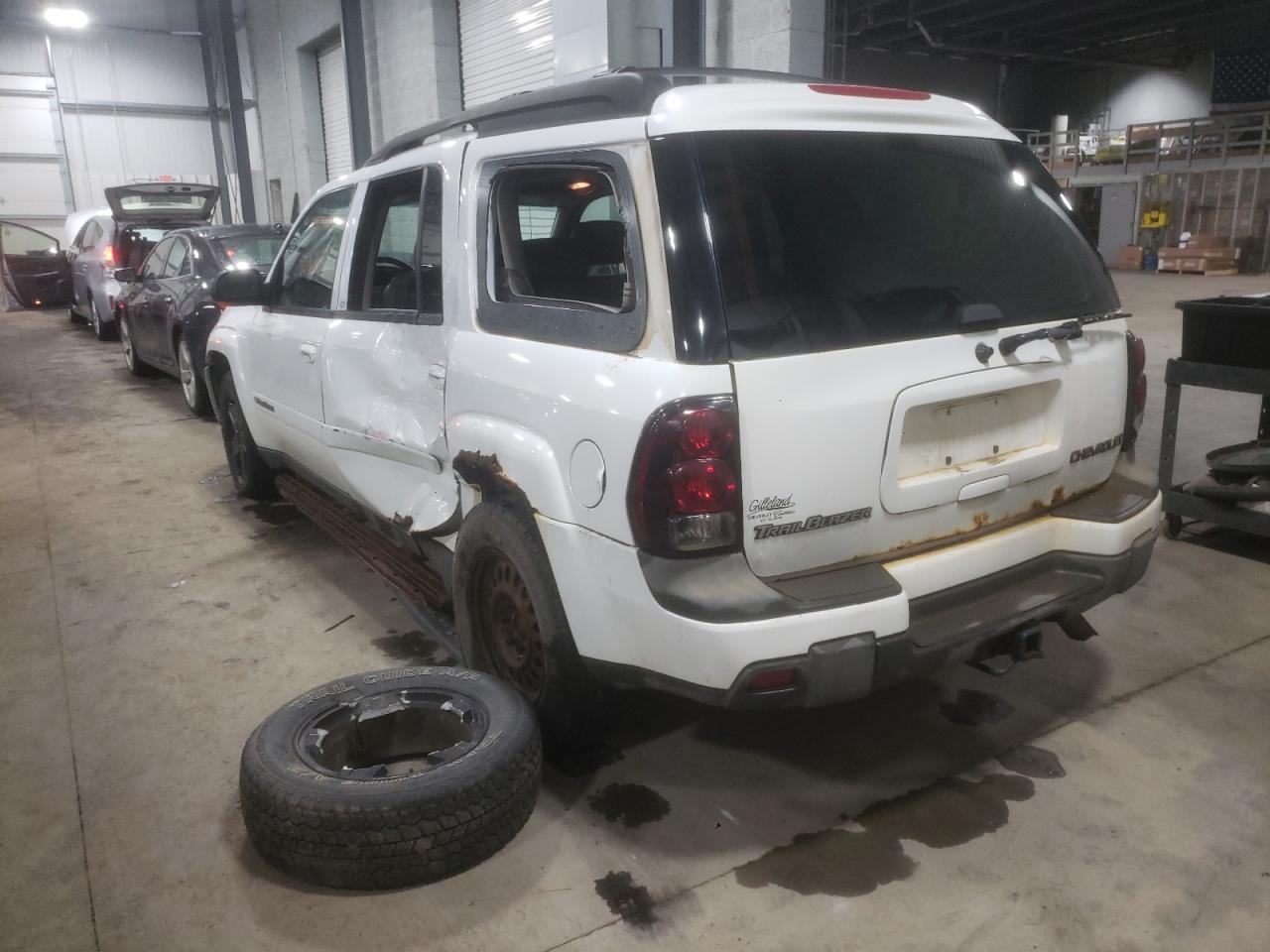 Photo 3 from auction – 2003 CHEVROLET TRAILBLAZE with VIN 1GNET16S636103315