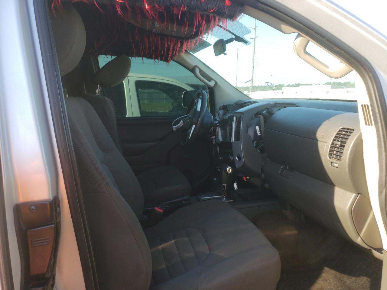 Photo 5 from auction – 2015 NISSAN FRONTIER S with VIN 1N6BD0CT4FN711292