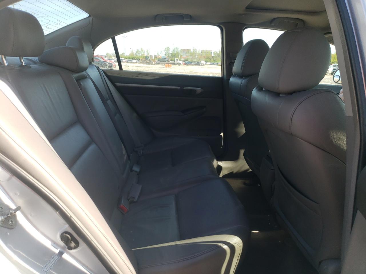 Photo 6 from auction – 2010 HONDA CIVIC EXL with VIN 2HGFA1F95AH502763