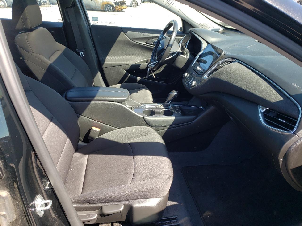 Photo 5 from auction – 2018 CHEVROLET MALIBU LT with VIN 1G1ZD5ST3JF276499