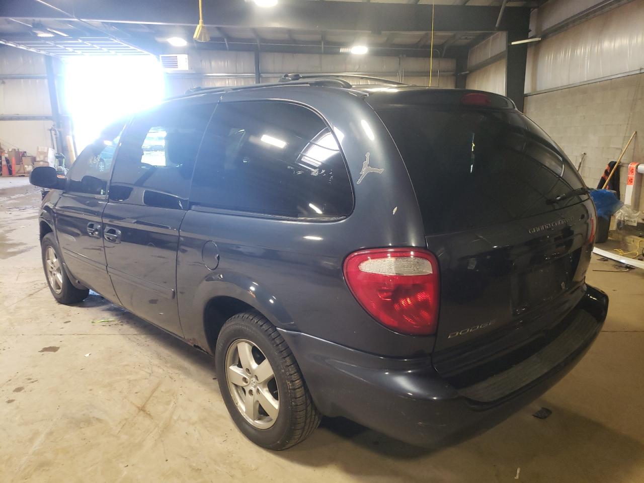 Zdjęcie 3 z aukcji – 2007 DODGE GRAND CARA z VIN 2D4GP44L87R113252