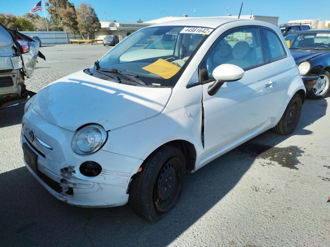 Photo 2 from auction – 2015 FIAT 500 POP with VIN 3C3CFFAR9FT555914