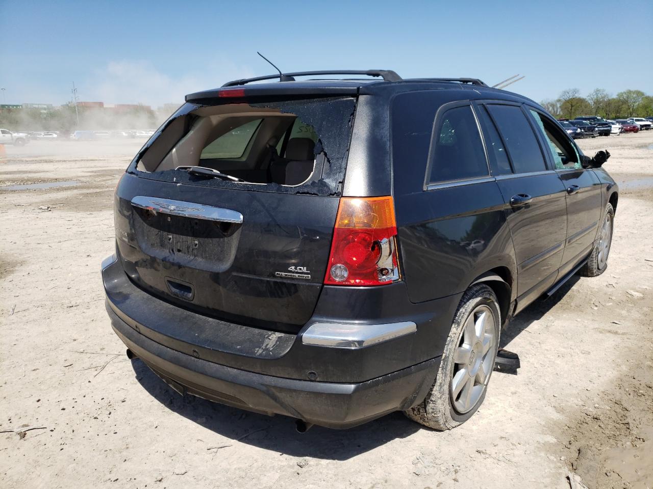 Photo 4 from auction – 2007 CHRYSLER PACIFICA L with VIN 2A8GF78X67R222882