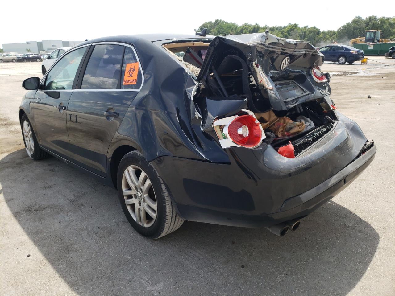 Photo 3 from auction – 2007 VOLKSWAGEN JETTA 2.5 with VIN 3VWSF71K37M035944