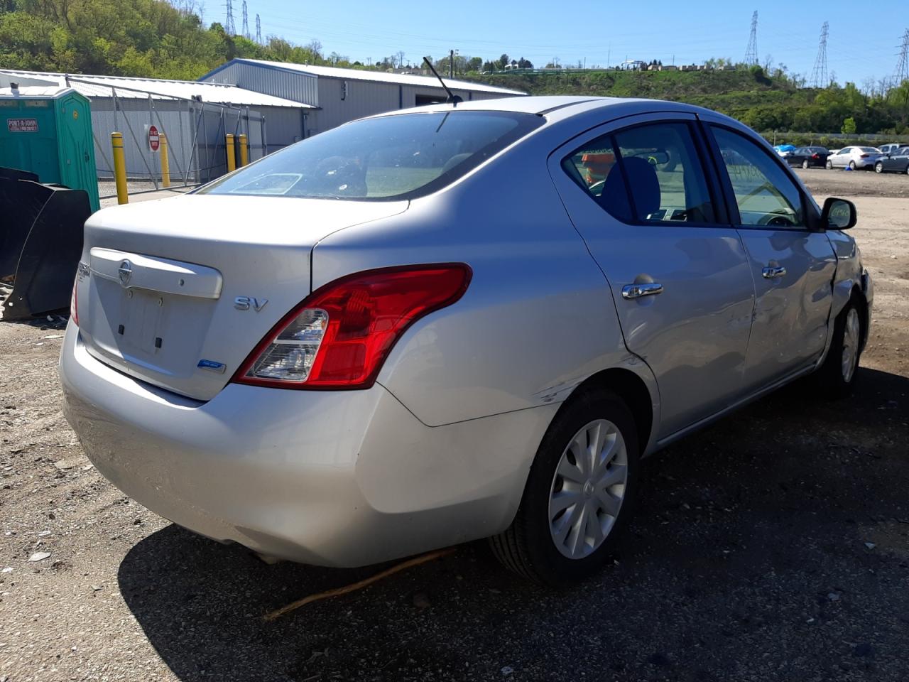 Photo 4 from auction – 2012 NISSAN VERSA S with VIN 3N1CN7AP1CL821315