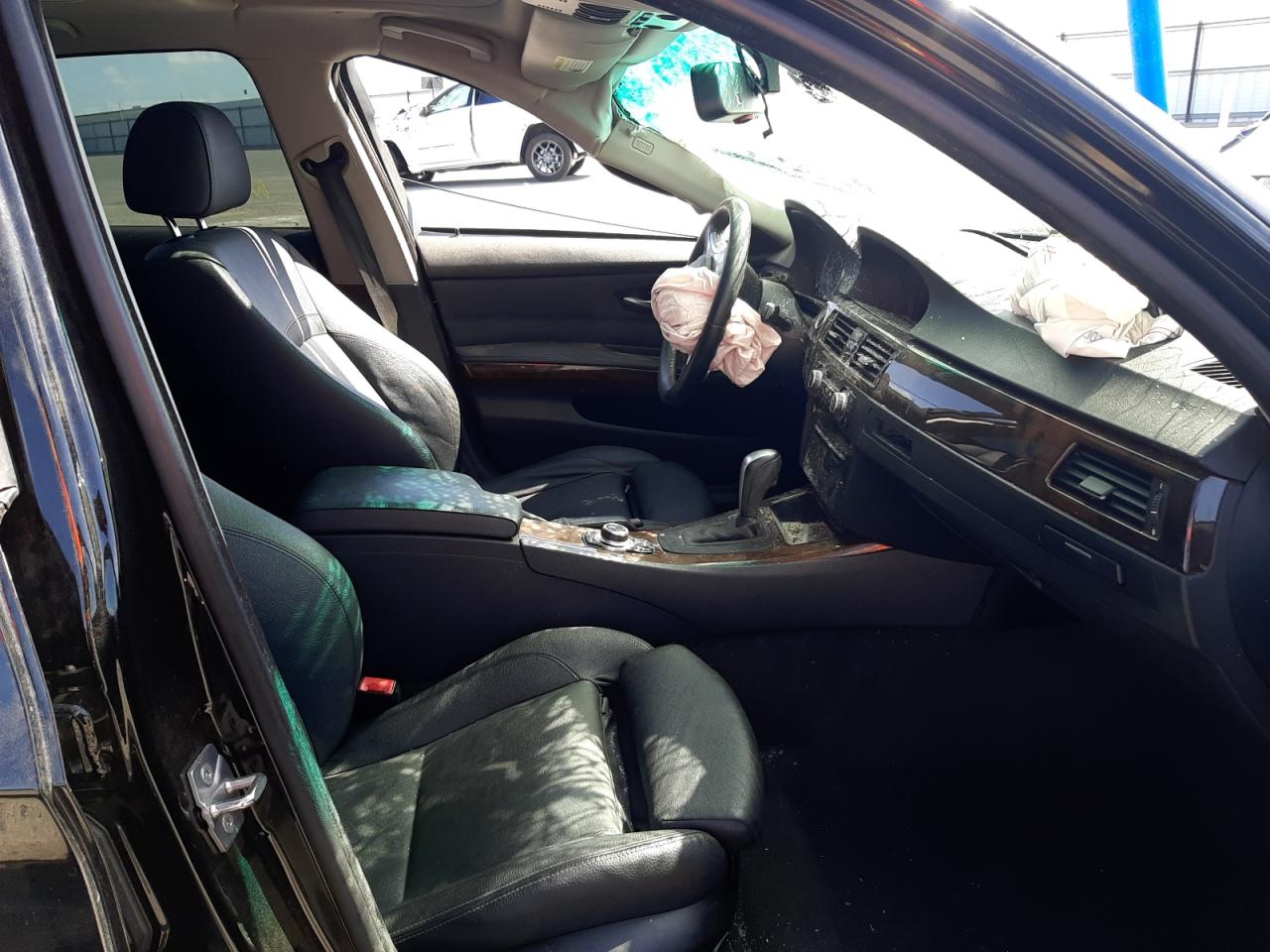 Photo 5 from auction – 2010 BMW 328 I SULE with VIN WBAPH5G5XANM69698
