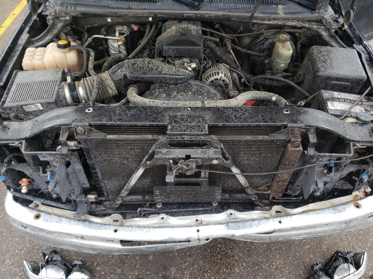 Photo 7 from auction – 2000 CHEVROLET SILVERADO with VIN 2GCEC19T8Y1310736