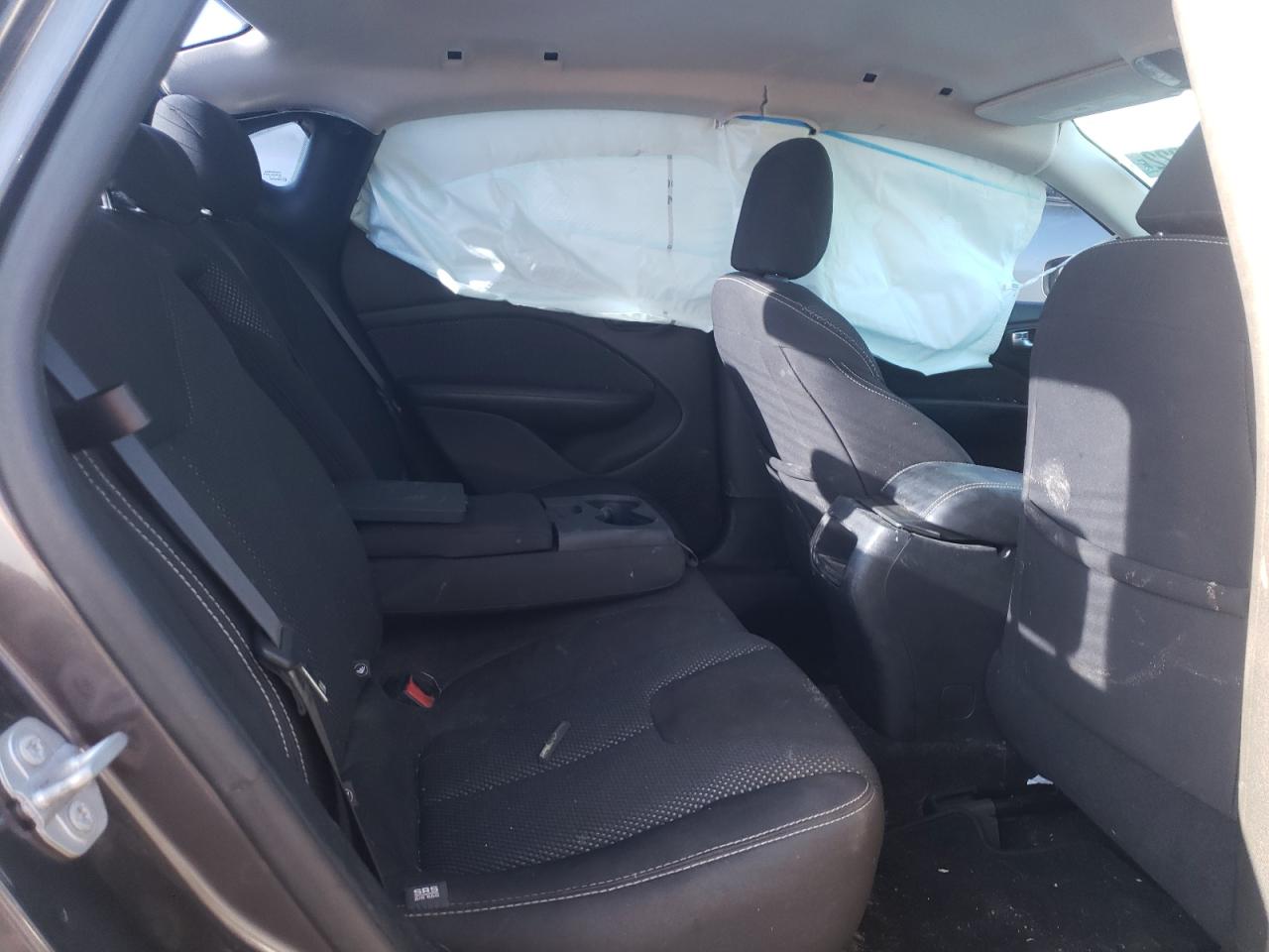 Photo 6 from auction – 2016 DODGE DART SXT with VIN 1C3CDFBBXGD766537